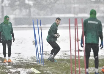 Bursasporlu futbolcuların aklı deprem bölgesinde