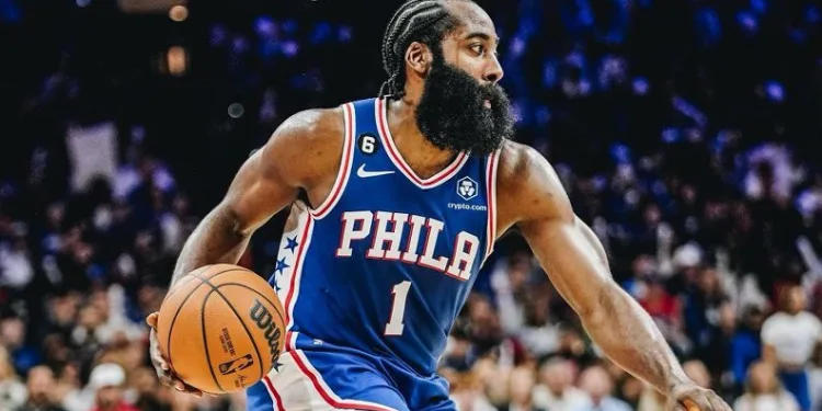 NBA oyuncuları da imzalı formalarını satışa çıkarıyor