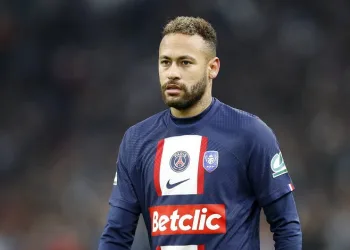 Merih Demiral: “Neymar da depremzedelere katkıda bulunmak istiyor”