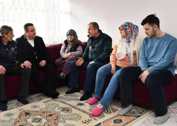 Başkan Kanar’dan Kara ailesine taziye ziyareti