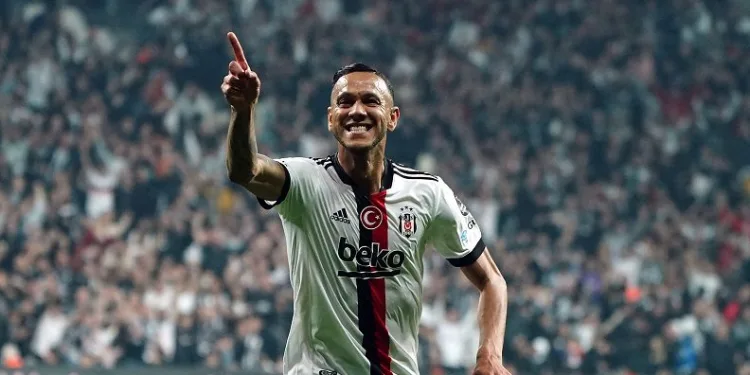 Beşiktaş’ta Josef de Souza gidiyor, Maxim geliyor