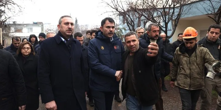 “TOKİ’mizle, tüm birimlerimizle inşa faaliyetlerini yürüteceğiz”