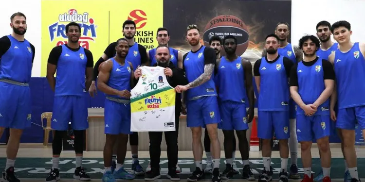 Onuralp Bitim’in forması 50 bin TL’ye satıldı