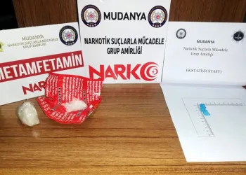 Mudanya’da uyuşturucu bulunduran 2 kişi yakalandı
