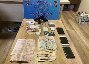 Bursa’da zehir ticaretine polis darbesi