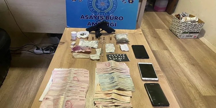 Bursa’da zehir ticaretine polis darbesi