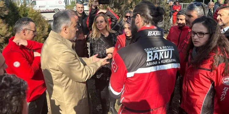 Başkan Aktaş deprem kahramanlarını karşıladı