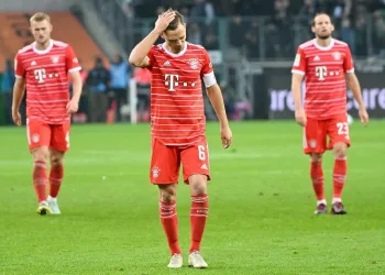Almanya Bundesliga’da zirve yarışı kızıştı