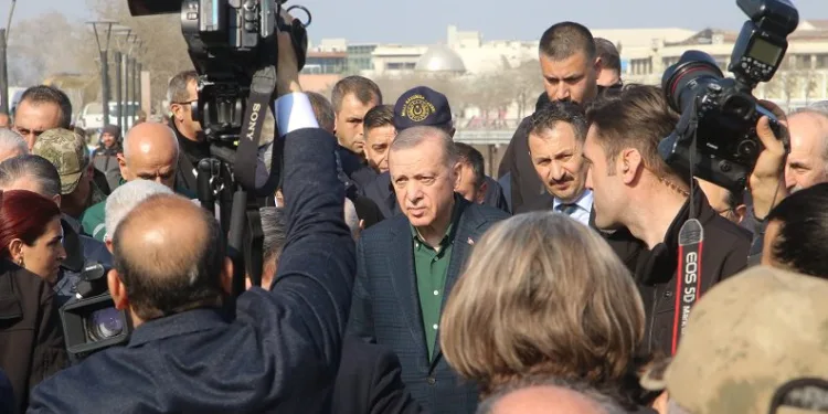 “Güçlendirme diye bir mantık yok, hepsini sıfırdan yapacağız”