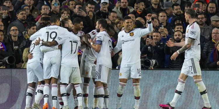 Manchester United, zirve yarışına ortak oldu