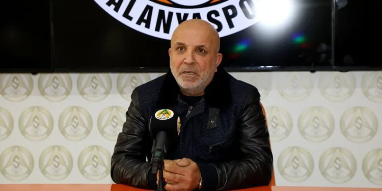 Alanyaspor Başkanı Çavuşoğlu geliri depremzedelere gidecek olan hazırlık maçına herkesi davet etti