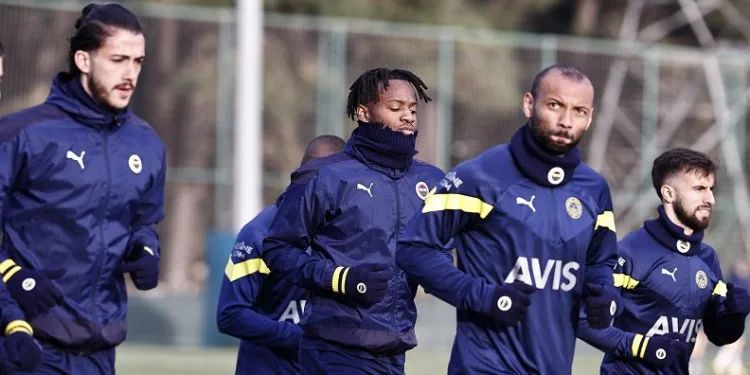 Fenerbahçe, Konyaspor maçı hazırlıklarını sürdürdü
