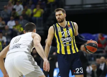 Fenerbahçe, Partizan deplasmanında