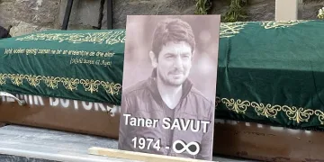 Hatayspor Sportif Direktörü Taner Savut İzmir’de son yolculuğuna uğurlandı