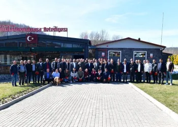 Başkan Kanar’dan destek ekiplerine ödül