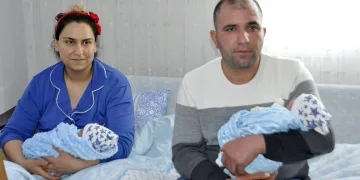 Depremzede çiftin ikizleri dünyaya geldi