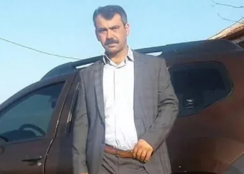 Eski muhtar yeni muhtarı öldürdü