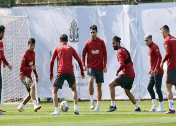 Galatasaray hazırlıklarını sürdürdü