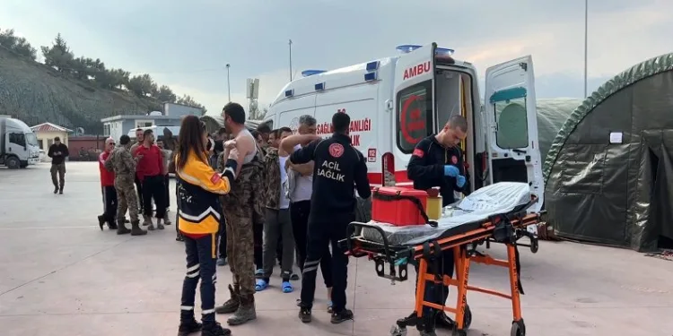 Aşı tırı deprem bölgesinde