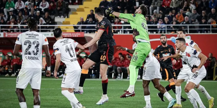 Hazırlık Maçı: Corendon Alanyaspor: 2 – Galatasaray: 4