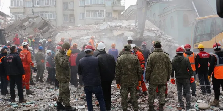 Malatya’da arama kurtarma çalışması devam ediyor