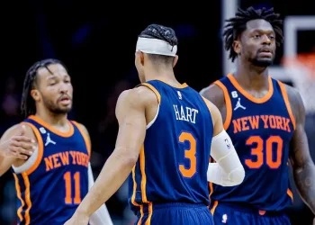 NBA’de New York Knicks, Boston Celtics’i yenerek galibiyet serisini 6 maça çıkardı