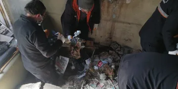 Uşak’ta daire çöp eve dönüştü