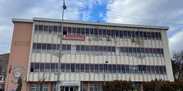 42 yıllık kültür merkezi kapatıldı