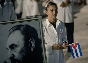 Küba 32 kişilik sağlık ekibi gönderdi