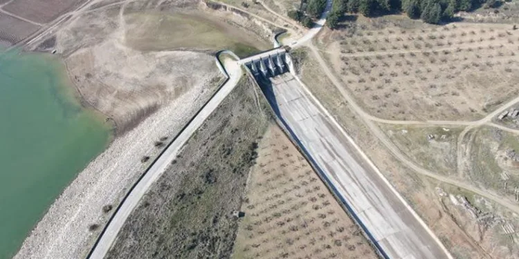 Hatay’da ‘patladı’ denilen barajda su yok