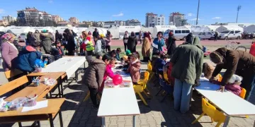 Çadır kentlerde psikososyal eğitimler başladı