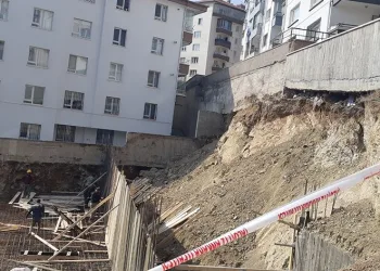 İstinat duvarı çöken binayla ilgili iddialar
