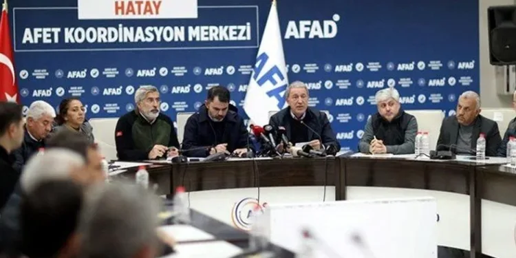 Riskli binalar belirlenen alanlara taşınacak