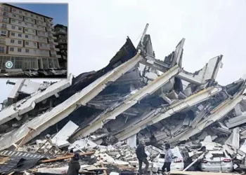 Bir yıl önce yapılan bina enkaz oldu