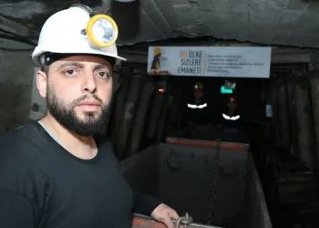 Mektubu “Onur Madalyası” yapıp madenin girişine astılar