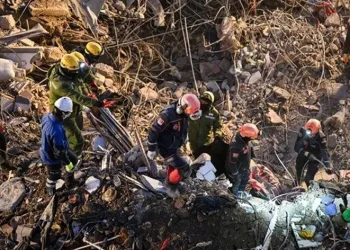 “Ortalama 4 dakikada bir artçı sarsıntı yaşanıyor”
