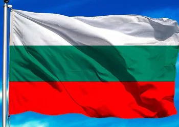 Bulgaristan’da parlamento feshedildi