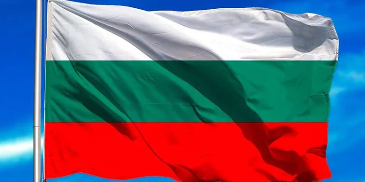 Bulgaristan’da parlamento feshedildi