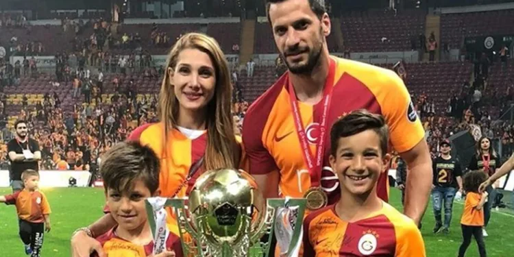 Balta çifti depremzede Hilal’e sahip çıktı
