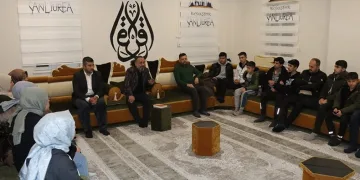 Mevlana’yı anlamak ve kitap okuma sevgisi buluşmaları