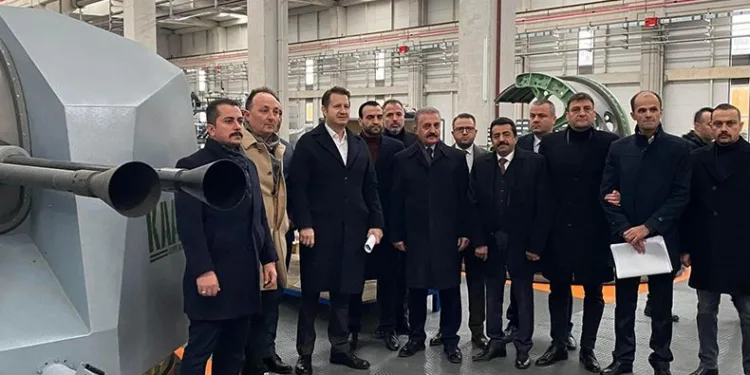 Büyükataman, Bursa’da iş adamlarının taleplerini dinledi