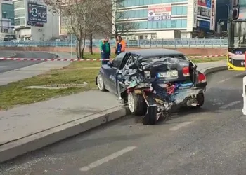 Beylikdüzü D-100 karayolunda zincirleme kaza