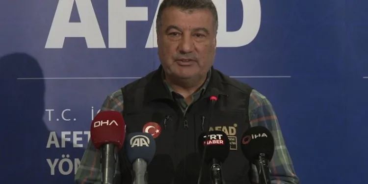 “9 bin 470 artçı sarsıntı kaydedildi”