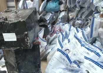 Kıymetli eşyalar güvenlik güçlerine emanet