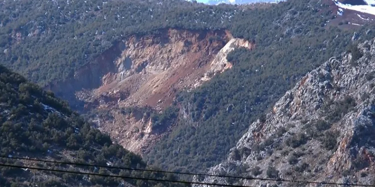 2 büyük deprem 2 dağı birleştirdi