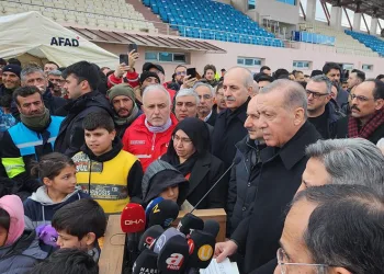 Cumhurbaşkanı Erdoğan: ‘Bir yıllık kira bedelini ödeyeceğiz’