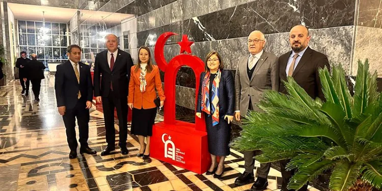 Kültürel Miras Enstitüsü, vakıf olarak hizmet verebilecek