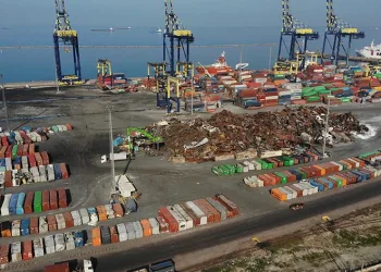 İskenderun Limanı’ndaki ayrıştırma çalışmaları