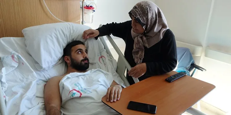 İlk depreme evinde, ikinci depreme hastanede yakalandı