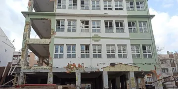 Mustafakemalpaşa’daki okullarda deprem seferberliği